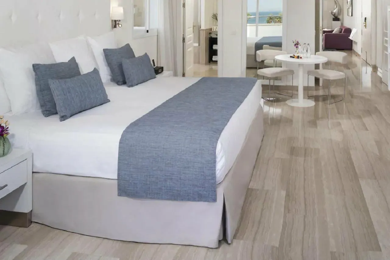 Hotel Me Marbellac